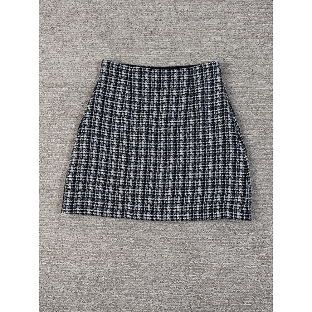 Babaton Aritzia Tweed Mini Skirt Black White Plaid High Waisted Size 2 71915